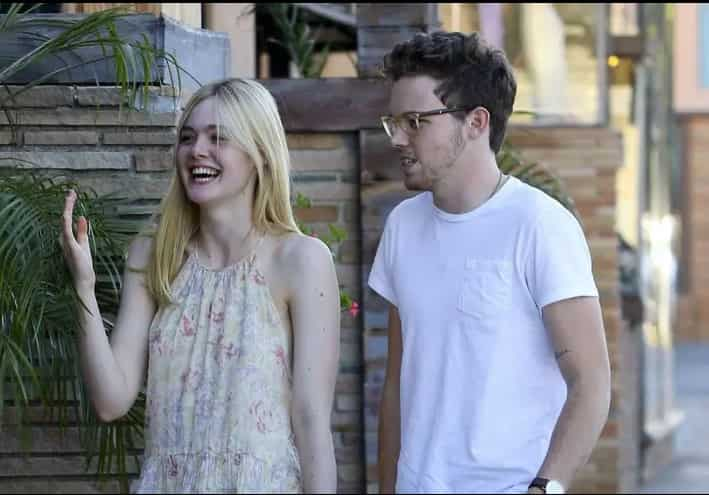 Elle Fanning Boyfriends 